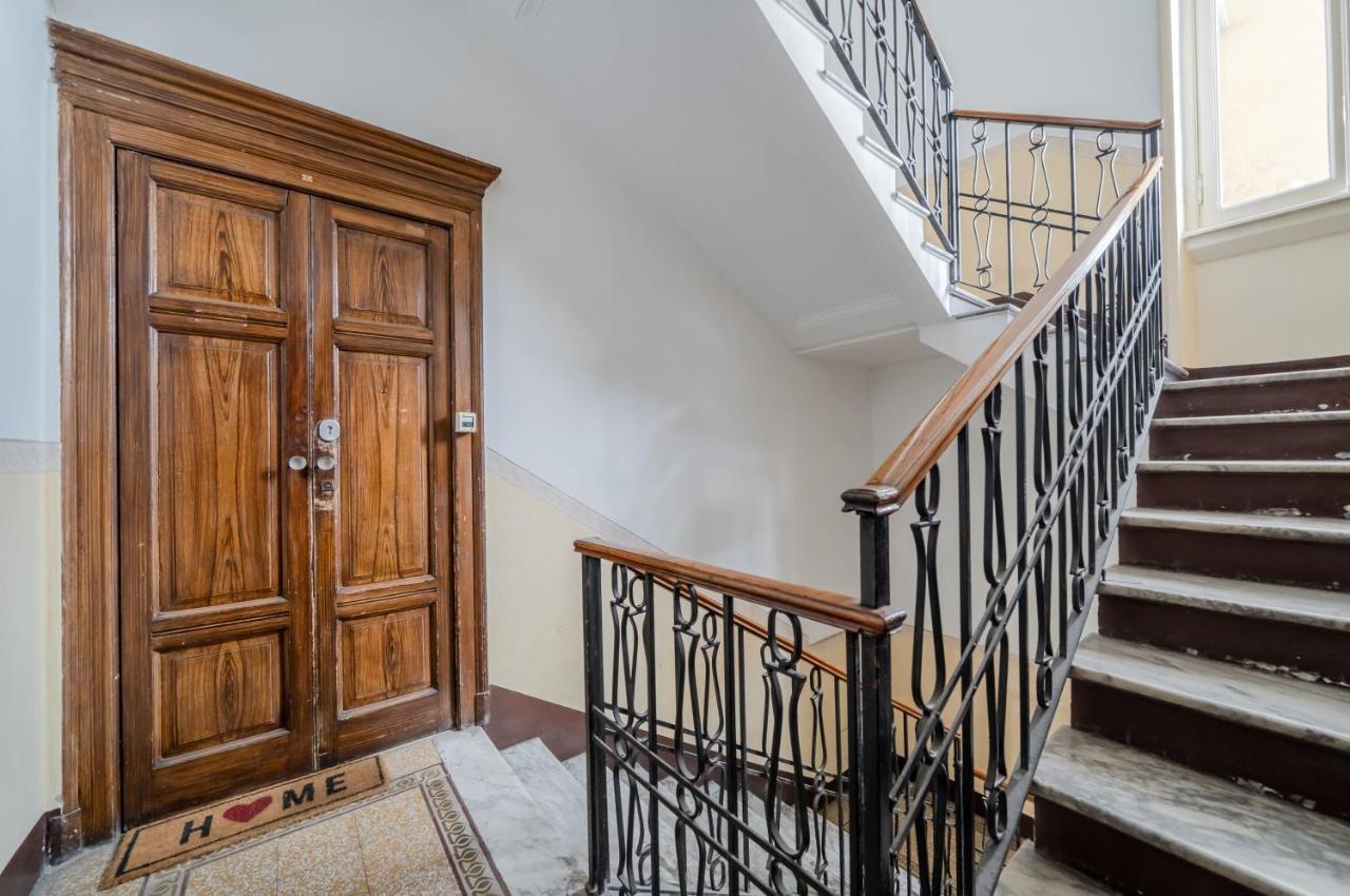 Lovely Apartment In Milano-Porta Romana W/ Balcony 외부 사진